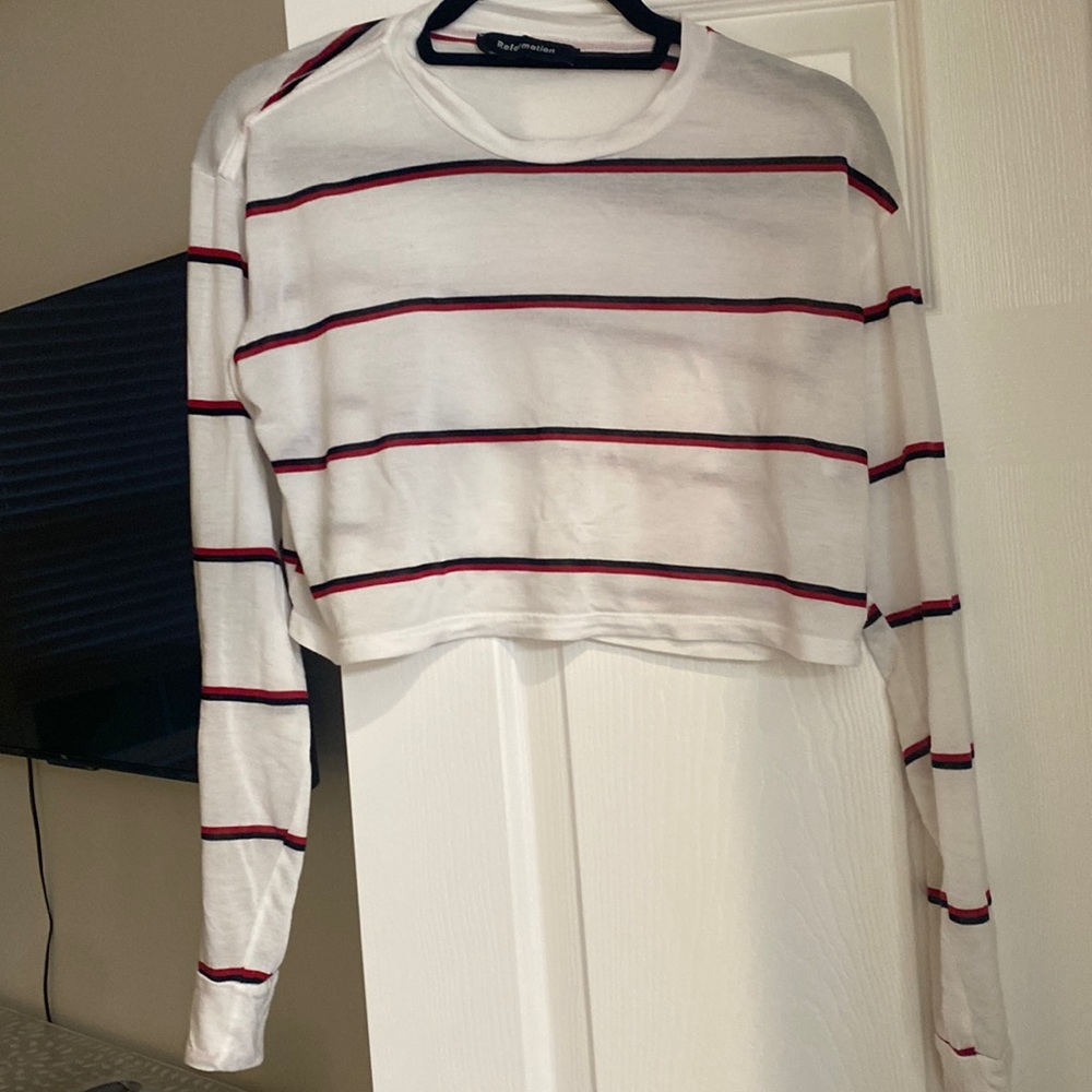 Cropped Reformation shirt